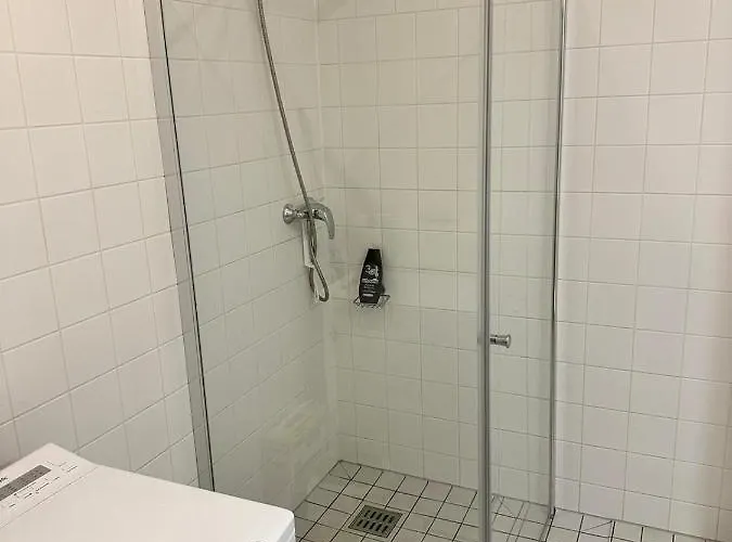 Casa Frida - Business Near Airport Ber, Kitchen, Bathroom, Balcony, Car Park 베를린