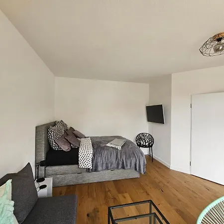 Casa Frida - Business Flat Near Ber, Kitchen, Bathroom, Balcony, Workspace, 24