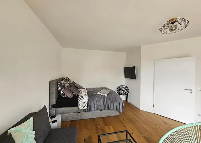 Casa Frida - Business Near Airport Ber, Kitchen, Bathroom, Balcony, Car Park Berlín