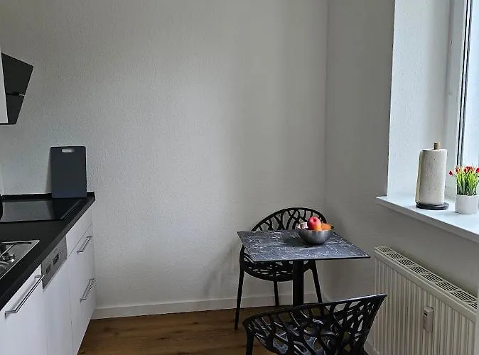 Appartement Casa Frida - Business Near Airport Ber, Kitchen, Bathroom, Balcony, Car Park *
